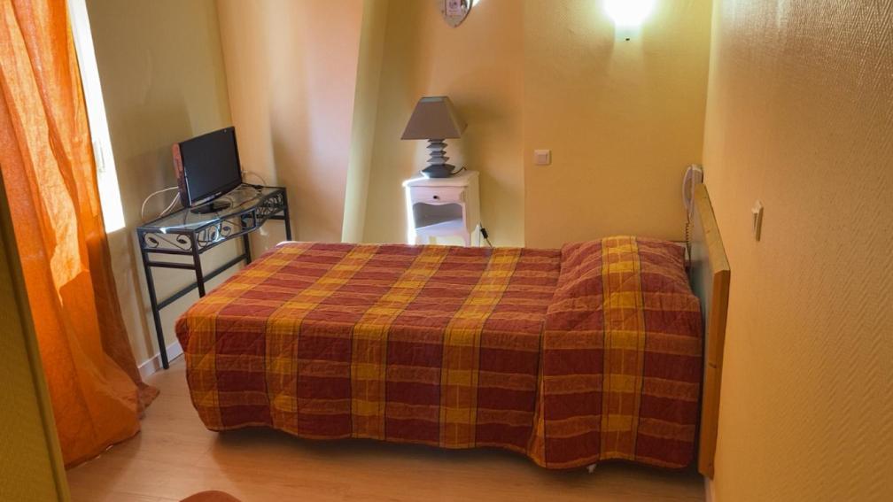 Hotel Beausejour ルーアン エクステリア 写真